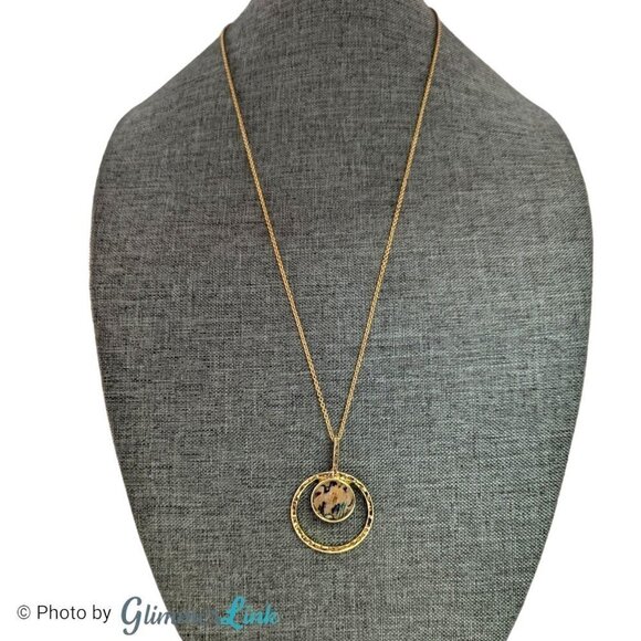 Toni Mother of Pearl Gold Tone Round Hammered Pendant Chain Necklace - Picture 3 of 12